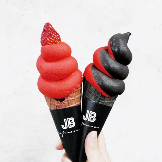【北海道】JB ESPRESSO MORIHIKOの色鮮やかソフトクリーム♡